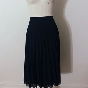 NWT asos pleat skirt